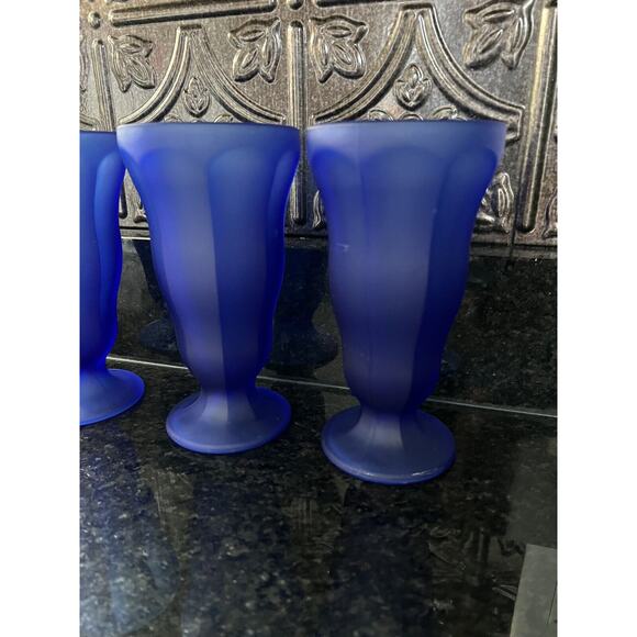 Anchor Hocking Cobalt Blue Frosted Fountainware 12 oz Fountain Parfait Glasses - Picture 2 of 9